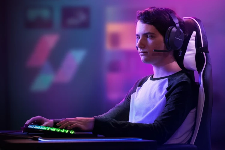 Turtle Beach Stealth 500 Zestaw słuchawkowy Bezprzewodowy Opaska na głowę Gaming Bluetooth