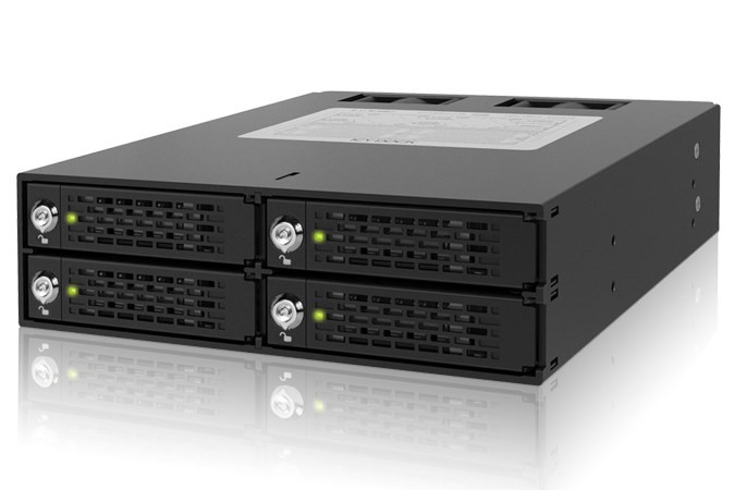 Płyta montażowa IcyDock 4x6,3cm SATAI-III/SAS w 1x5,25" HDD/SSD