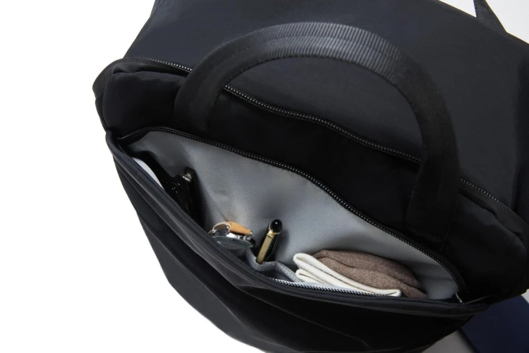 XD DESIGN PLECAK BOBBY SOFT TOTE BLACK P706.3001