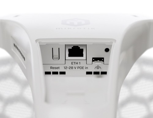Router MIKROTIK RouterBOARD LHG-5axD-XL + L3 (800MHz; 256MB RAM, 1xGLAN, 1x 5GHz 802.11ax; 27dBi antena) outdoor