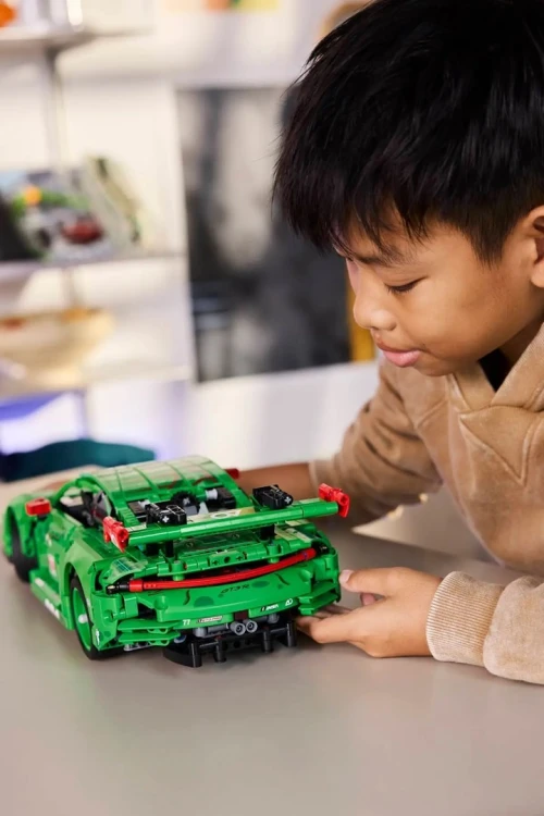LEGO TECHNIC 42224 Samochód Porsche 911 GT3 R REXY AO Racing