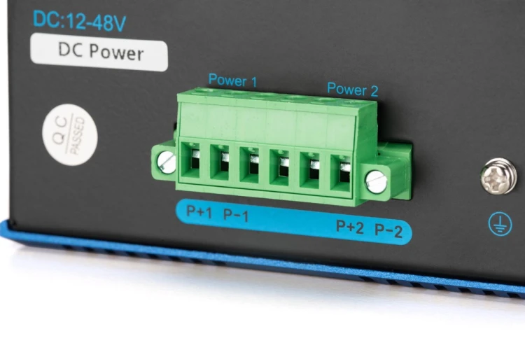Industrialny 8+2-Port Gigabit Ethernet Switch 8 Port GE RJ 54, 2 GE SFP Port