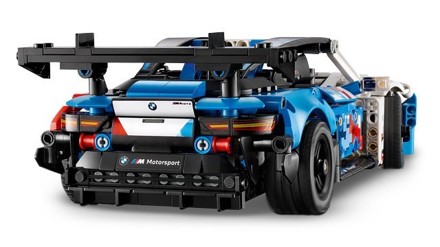 LEGO TECHNIC 42226 Samochód wyścigowy BMW M4 GT3 EVO