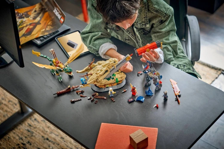 LEGO Ninjago 71871 - Bitwa o Smocze Ostrze