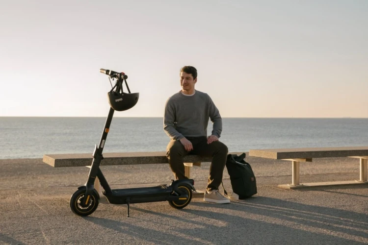 Hulajnoga elektryczna Segway-Ninebot KickScooter MAX G2D