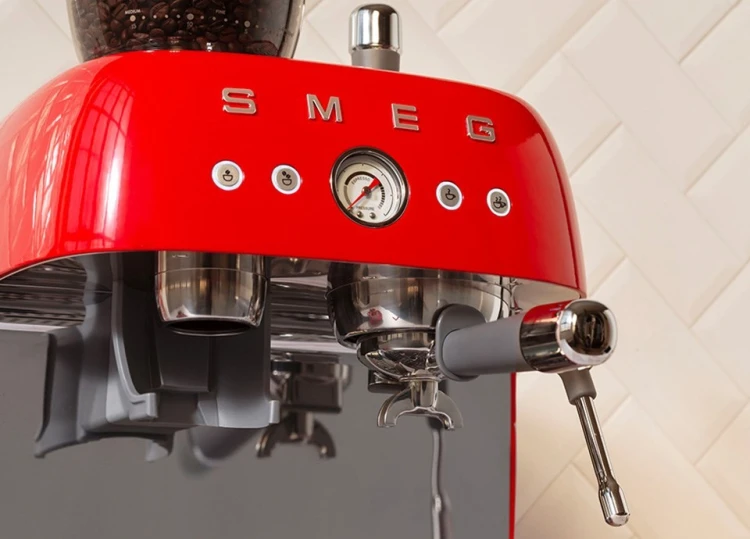 Smeg EGF03RDEU ekspres do kawy Ręczny Ekspres do espresso 2,4 l