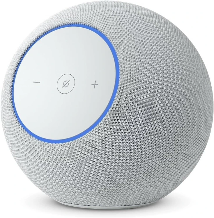 Amazon Echo Studio Glacier White 2026
