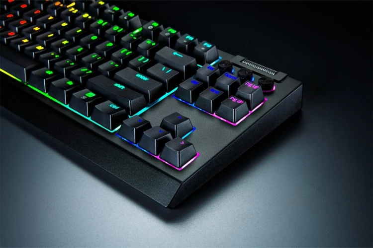 Razer BlackWidow V4 Tenkeyless HyperSpeed klawiatura Gaming USB + RF Wireless + Bluetooth QWERTY Amerykański międzynarodowy Czarny