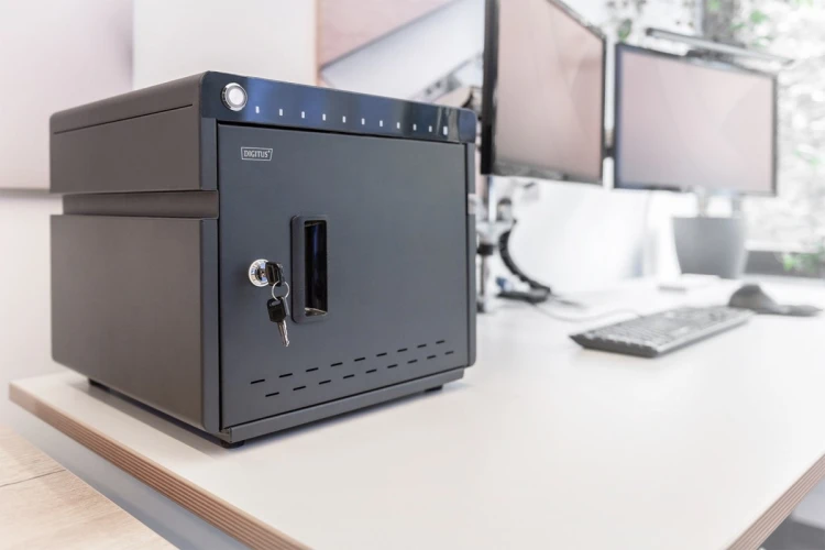 Digitus Mobilna desktopowa stacja ładowania do 10 notebooków/tabletów do 13 cala, UV-C, USB-C