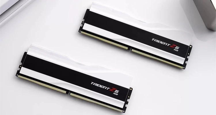 G.Skill Trident Z5 RGB F5-6000J2836G32GX2-TZ5RW moduł pamięci 64 GB 2 x 32 GB DDR5 4800 MT/s 288-pin DIMM