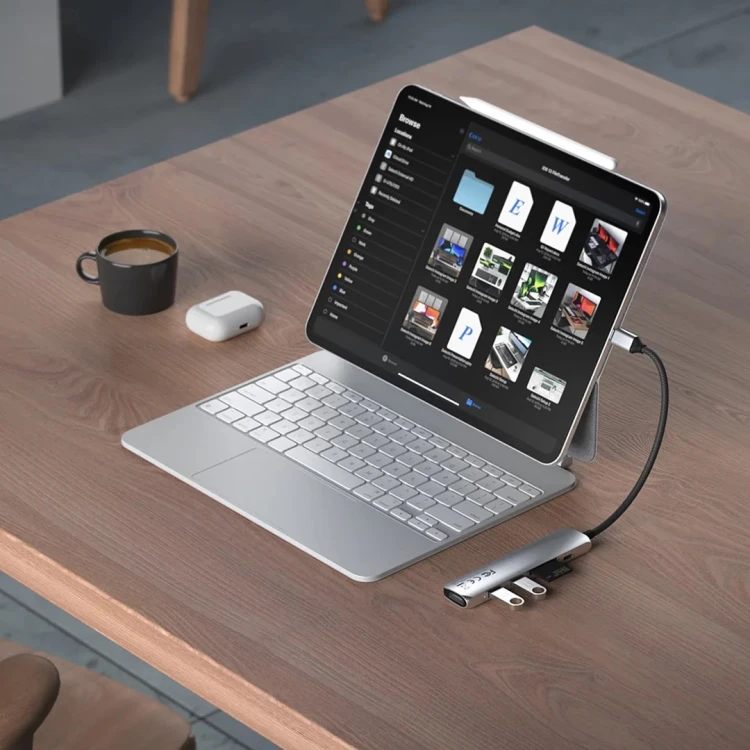 Satechi ST-P6SK huby i koncentratory USB Type-C 10000 Mbit/s Czarny
