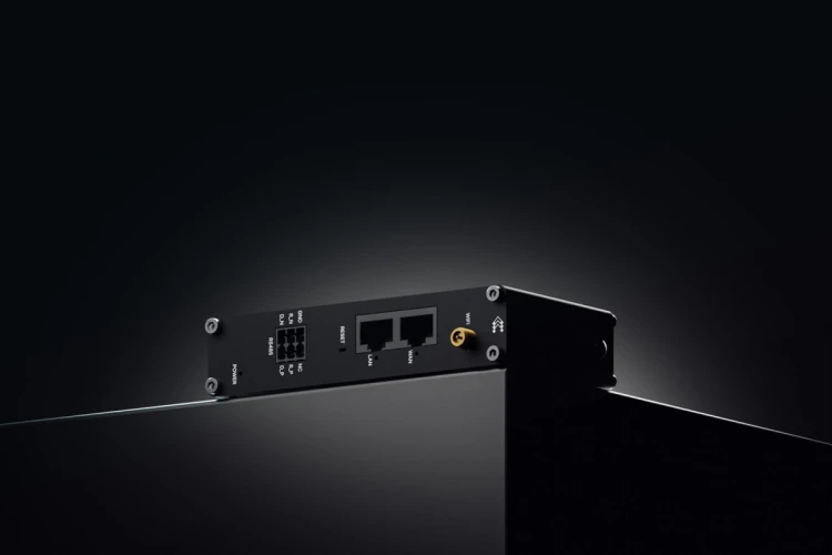 Teltonika RUT145 router bezprzewodowy Fast Ethernet Jedna częstotliwości (2,4 GHz) Czarny