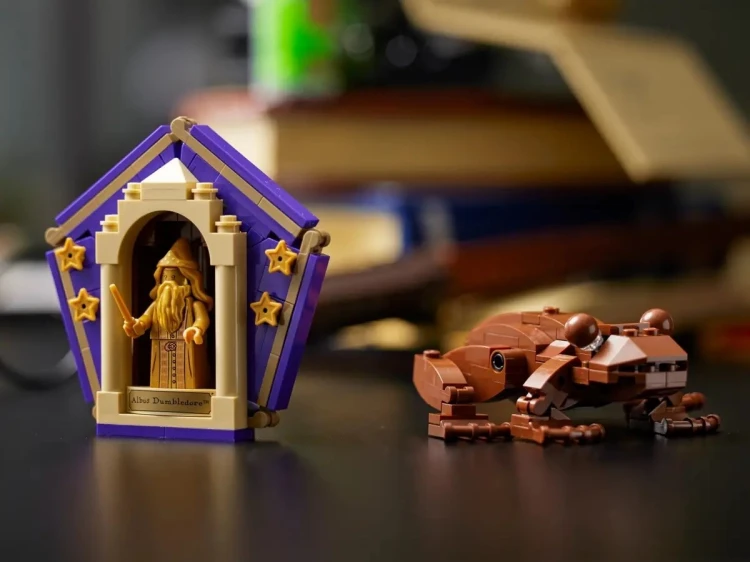 LEGO Harry Potter 76391 - Ikony Hogwartu (Edycja Kolekcjonerska)