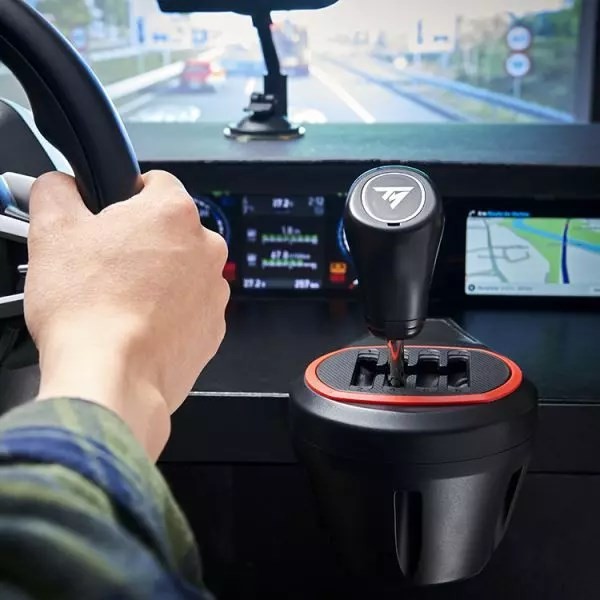 Układ napędowy Thrustmaster TH8S