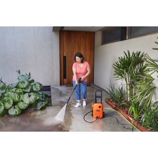Black & Decker BEPW1300L-QS podkładka ciśnieniowa Kompaktowy Prąd elektryczny 312 l/h Pomarańczowy