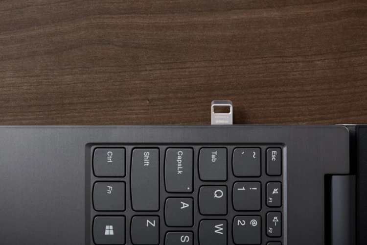 KINGSTON FLASH 256GB DATATRAVELER USB 3.2 Gen 1 200MB/s