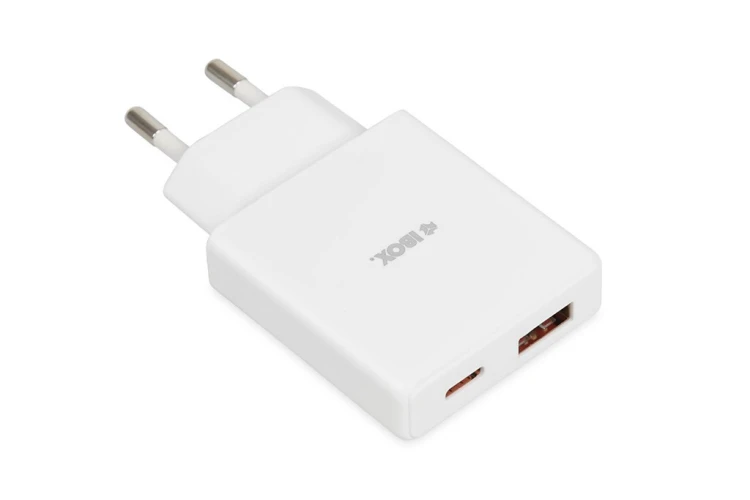 IBOX ŁADOWARKA UNIWERSALNA C-43 GAN PD30W SLIM USB A+C WHITE