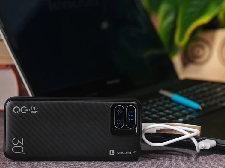 TRACER POWERBANK BLAZE 30000MAH 65W CZARNY