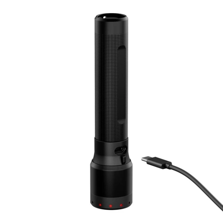 Latarka Ledlenser P7R