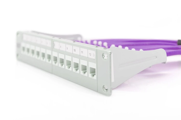 Digitus DK-1613-VH-1 kabel sieciowy Fioletowy 100 m Cat6 U/UTP (UTP)