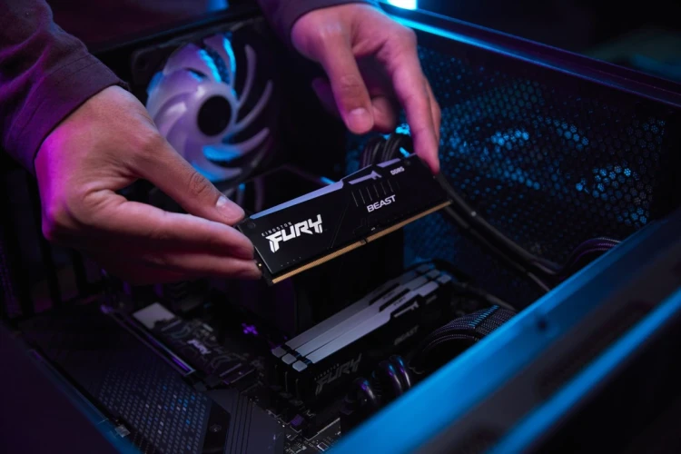 KINGSTON DDR5 64GB 5600MT/s CL40 DIMM KITx2 FURY Beast RGB