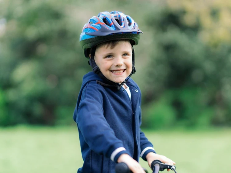 Kask dziecięcy Huffy Spidey i Super Kumple (01314HL)