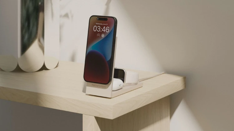 bezprzewodowa ładowarka Qi2 15W do trzech urządzeń kompatybilna z MagSafe (sandstone)