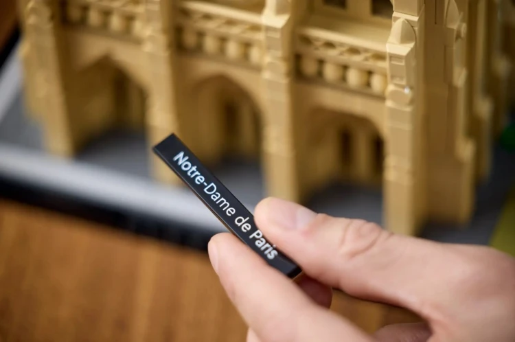 LEGO Architecture 21061 - Notre-Dame w Paryżu