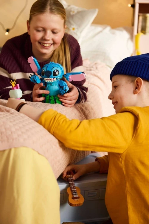 LEGO Disney 43296 - Stitch i Strupka