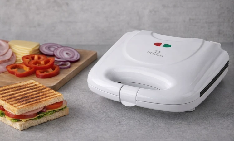 Opiekacz do kanapek Esperanza Panini TKT004W (700W; kolor biały)