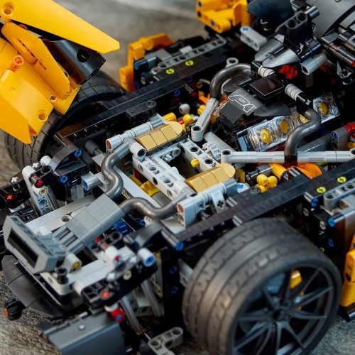 LEGO Technic 42172 - McLaren P1