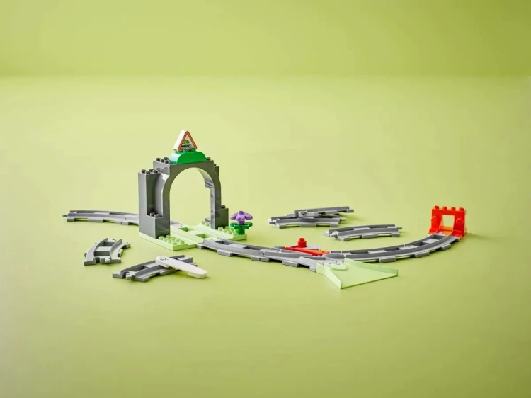 LEGO Duplo 10425 - Tunel i tory kolejowe (zestaw rozszerzający)