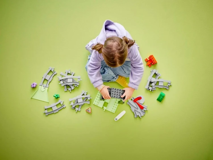 LEGO Duplo 10425 - Tunel i tory kolejowe (zestaw rozszerzający)