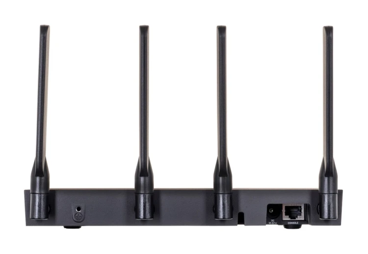 Router WiFi 5 Mikrotik RB4011iGS+5HacQ2HnD-IN 2,4GHz(2x2)/5GHz(4x4) 11p