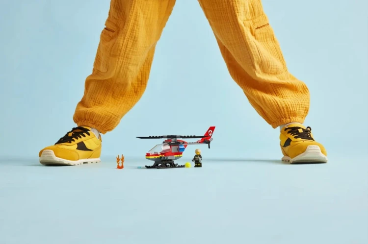 LEGO City 60411 - Strażacki helikopter ratunkowy