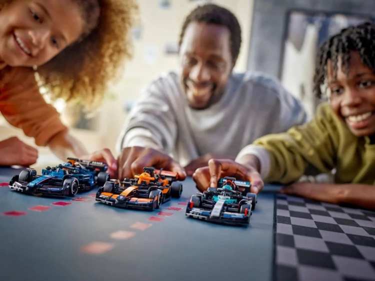 LEGO Speed Champions 77244 - Bolid F1 Mercedes-AMG W15