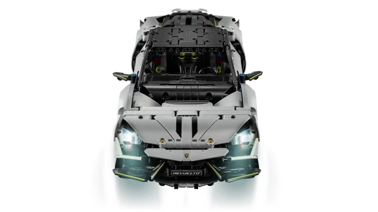 LEGO Technic 42214 - Supersamochód Lamborghini Revuelto