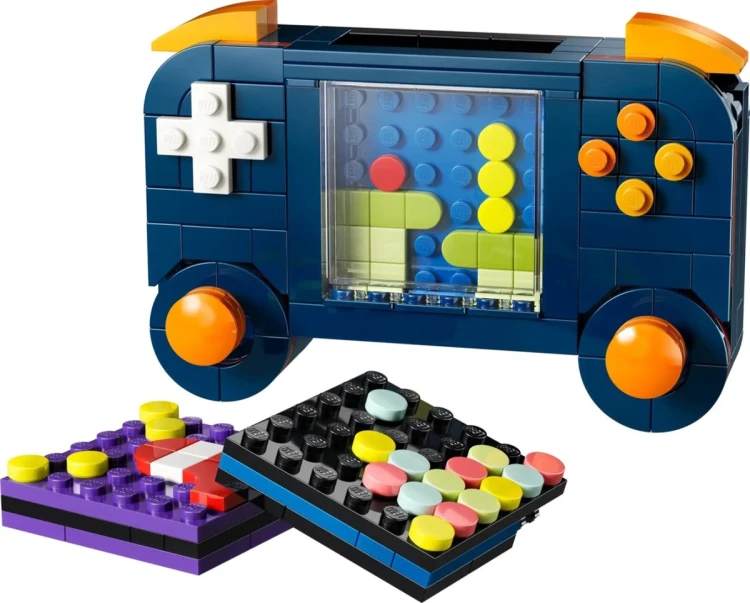 LEGO Creator 3w1 31380 - Konsola do gry retro