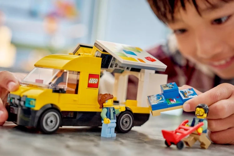 LEGO City 60500 - Furgonetka LEGO