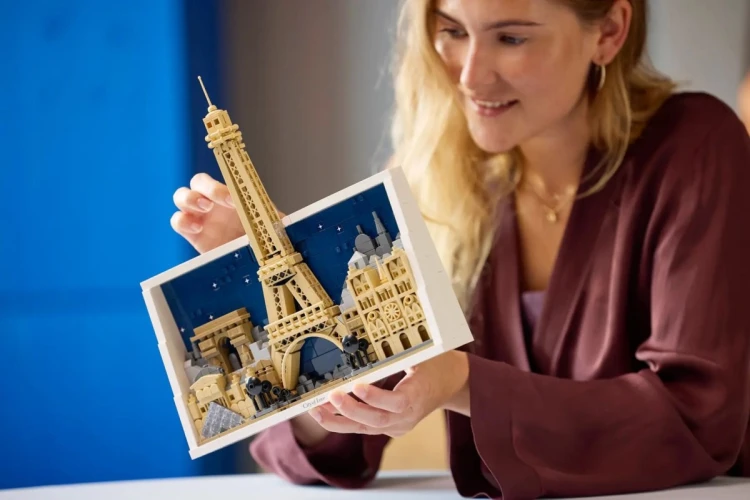 LEGO Architecture 21064 - Paryż miasto miłości
