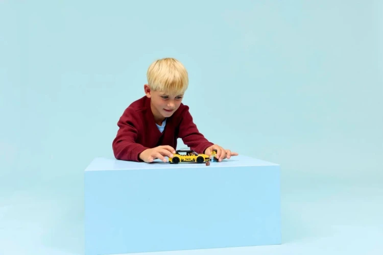 LEGO City 60487 - Żółta taksówka