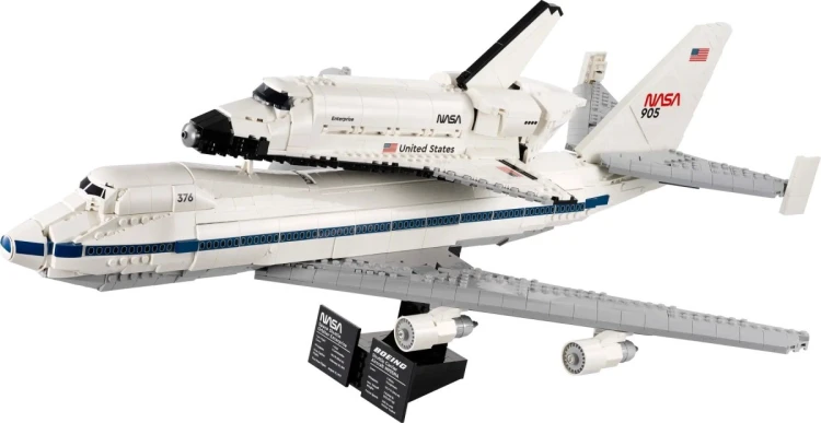 LEGO ICONS 10360 Nosiciel wahadłowców
