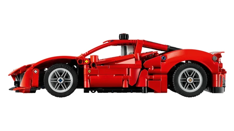 LEGO Technic 42235 - Samochód Ferrari 488 PISTA