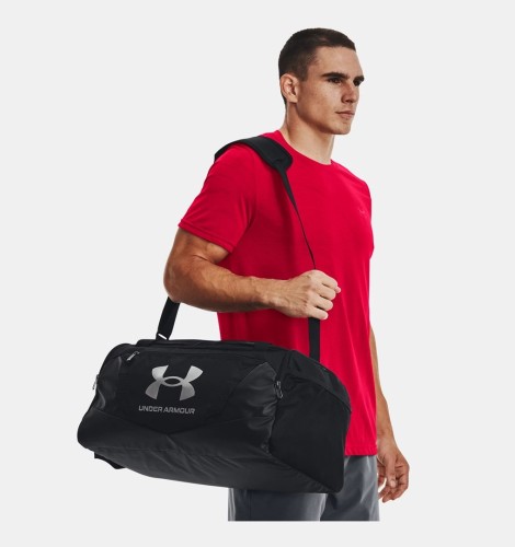 Under Armour UA Undeniable 5.0 S sportowa torba 40 l Poliester, Termoplastyczne elastomery poliuretanowe (TPU) Czarny