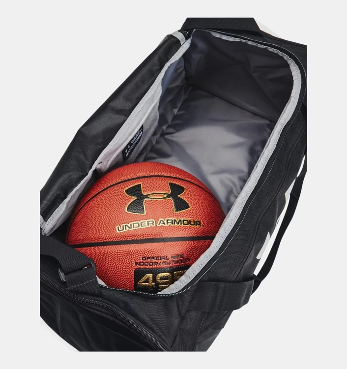 Under Armour UA Undeniable 5.0 S sportowa torba 40 l Poliester, Termoplastyczne elastomery poliuretanowe (TPU) Czarny