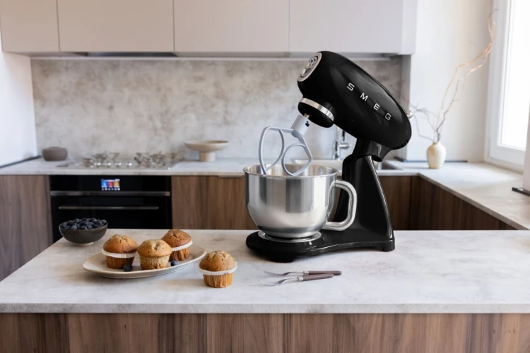 Robot kuchenny SMEG SMF05BLEU