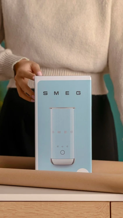 Spieniacz do mleka SMEG MFF02CREU MFF02CREU