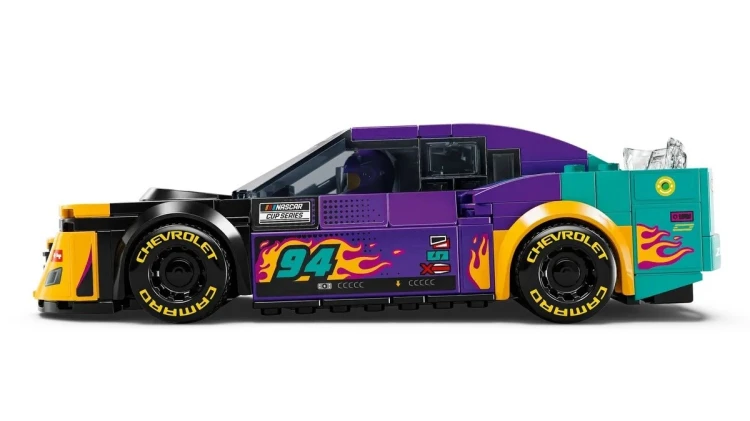 LEGO SPEED CHAMPIONS 76935 NASCAR Next Gen Chevrolet Camaro ZL1