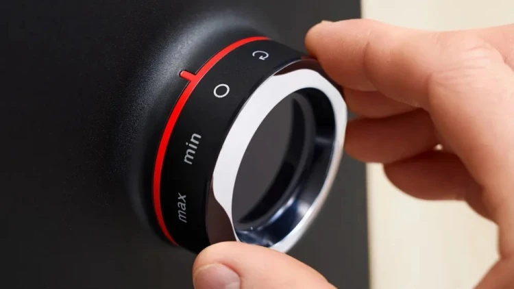 Bosch Maszynka do mięsa MFWS430B Black Number of speeds 2 Throughput (kg/min) 2.5