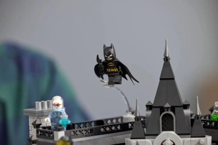LEGO BATMAN 76300 Arkham Asylum